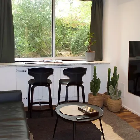 Broletto 5 Minutes From Duomo Appartement *