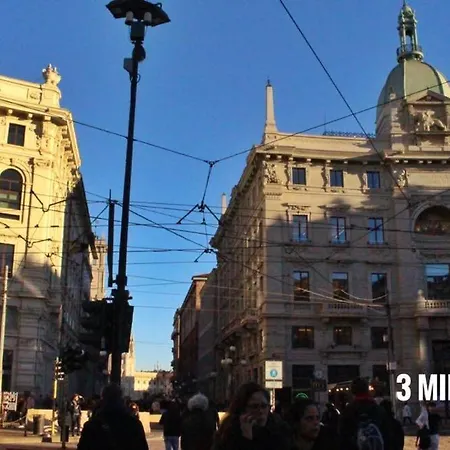 Broletto 5 Minutes From Duomo * Milaan